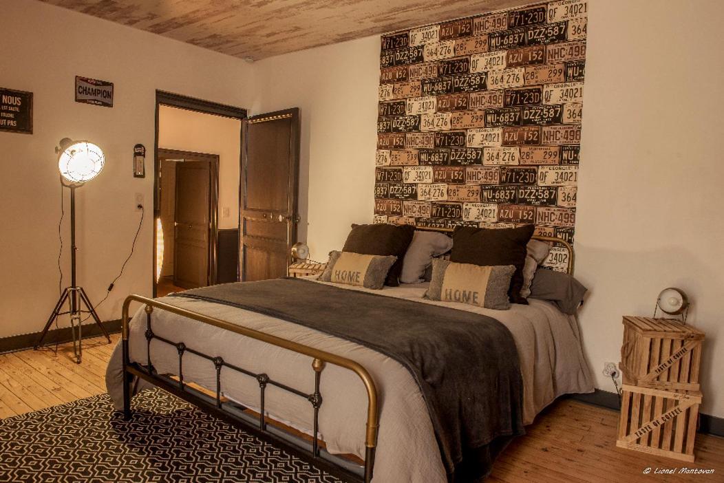 Maison Du Roc Bed and Breakfast Champagnac-de-Bélair Esterno foto